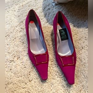 Pink Suede and Red Leather pointed toe heels Square detail